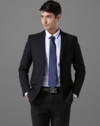 西服定制都有哪些優(yōu)勢(shì)？哪個(gè)定制廠家信譽(yù)好？