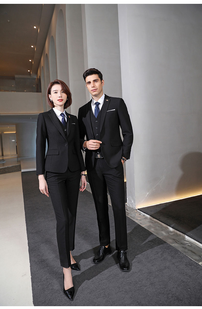 團體職業(yè)裝定制模特展示圖片4